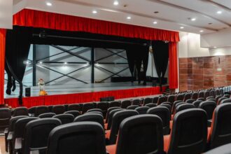 störtebeker festspiele - Empty theater with red curtains, ready for performance in Lerma de Villada.